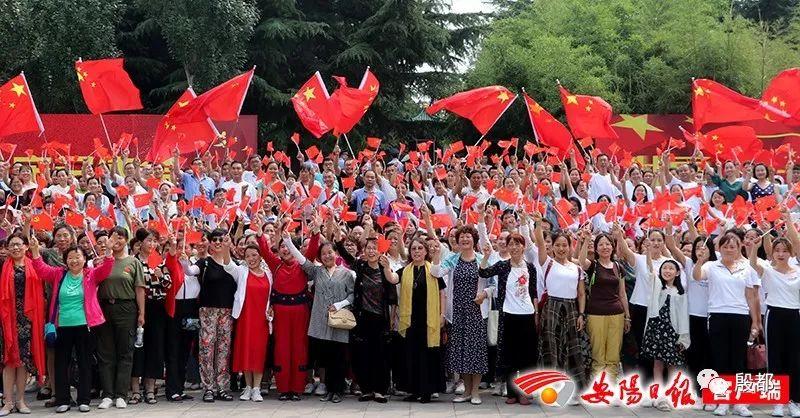 冬送温暖到一线　情系职工暖心间